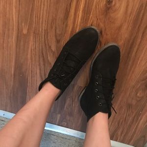 Leather, black, lace-up booties